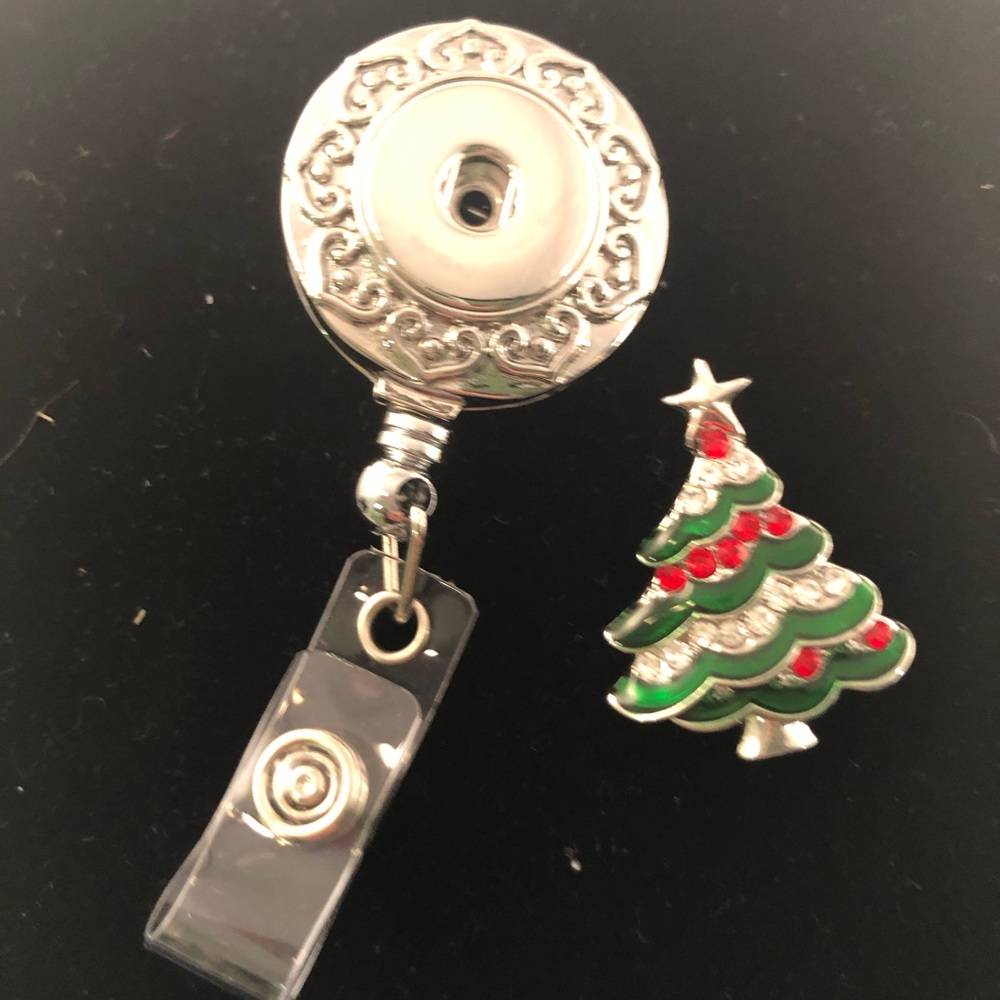 Snap Jewelry Badge Reel